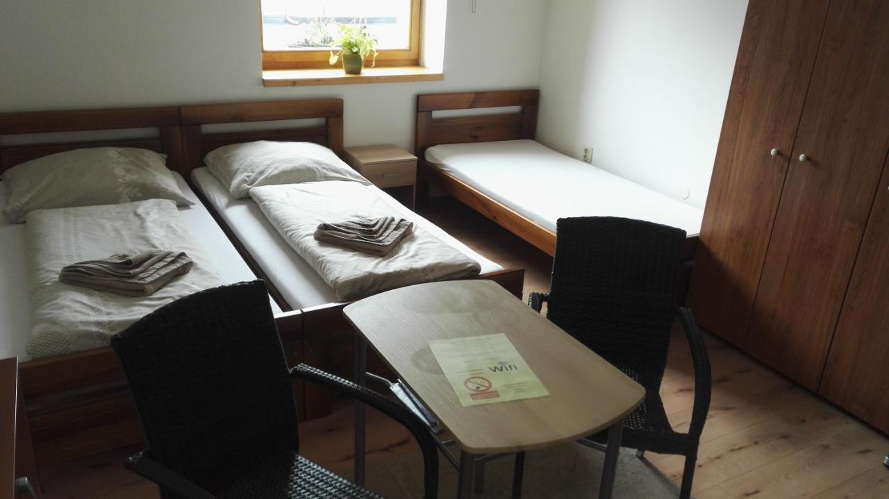 Ubytovani V Soukromi Opolany U Podebrad Bagian luar foto